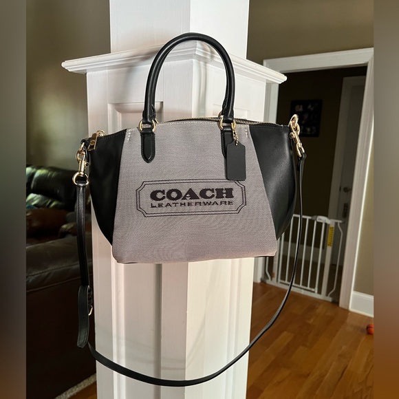 Coach Handbags - New Coach Women's Elise Horse Carriage Jacquard Satchel Black